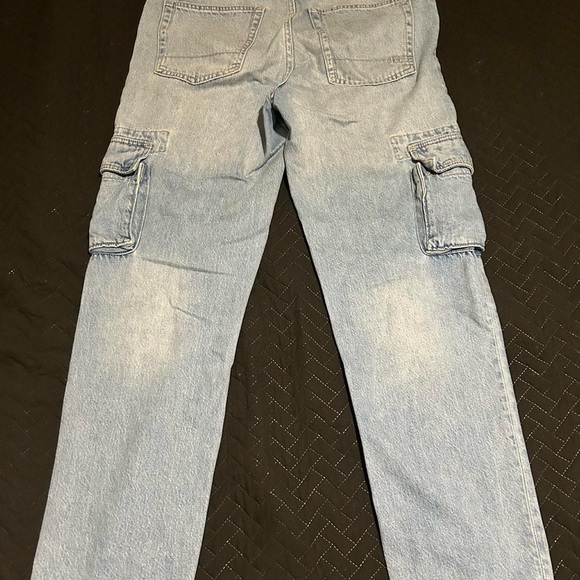 Relaxed cargo jeans - Picture 3 of 4
